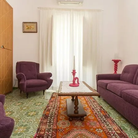 La Casa Al Corso - A Luxury In Lipari بيت للعطل ليباري